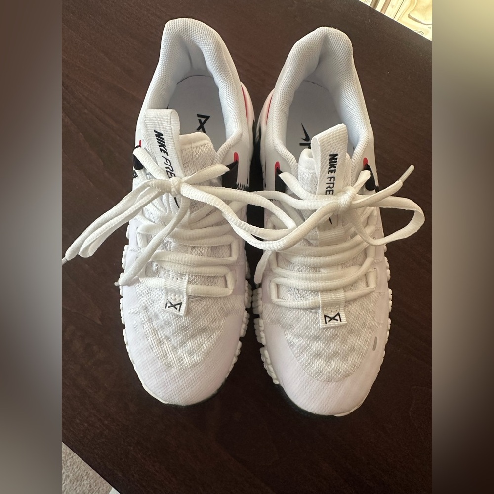Women’s Nike Metcon 4 size 5.5